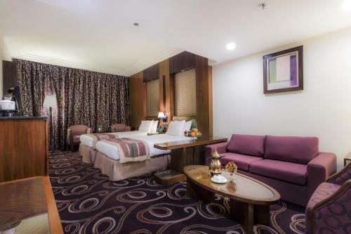room-image