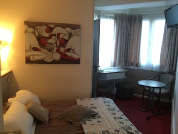 room-image