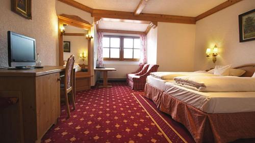 room-image