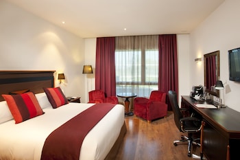 room-image
