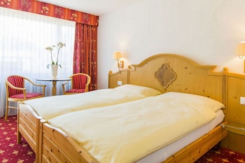 room-image