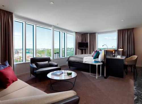 room-image