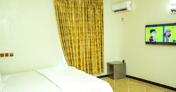 room-image