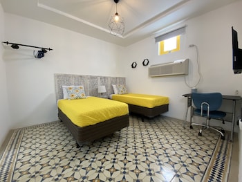 room-image