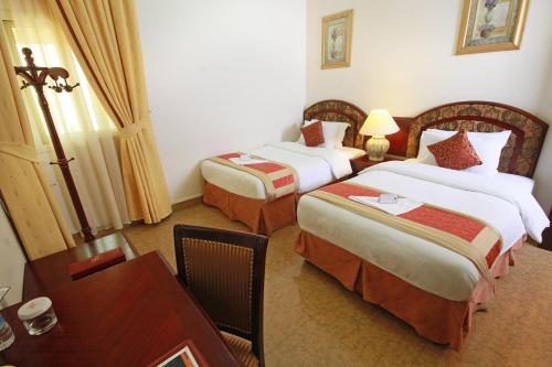 room-image