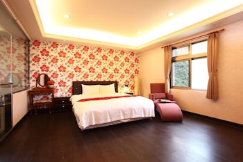 room-image