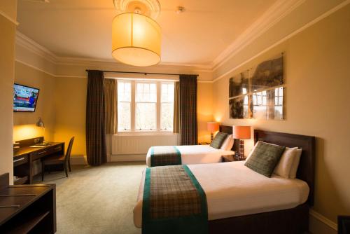 room-image