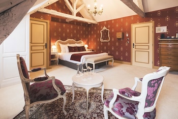 room-image