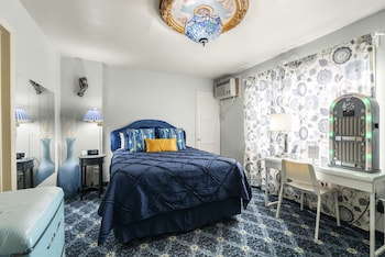 room-image