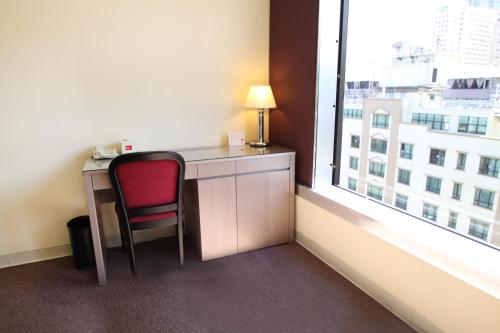 room-image