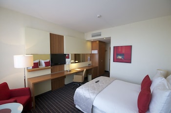 room-image