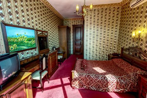 room-image