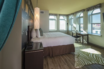 room-image