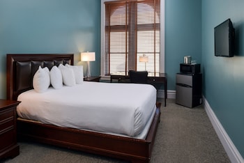 room-image