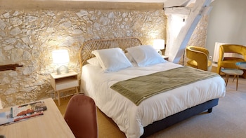 room-image