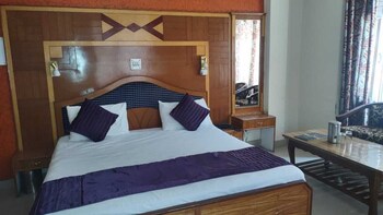 room-image