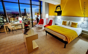room-image