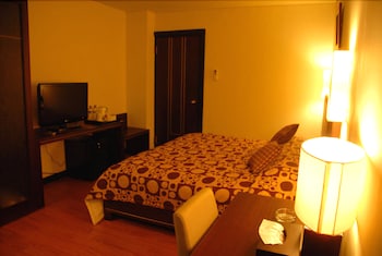 room-image