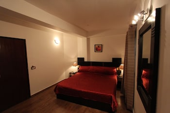 room-image