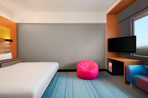 room-image
