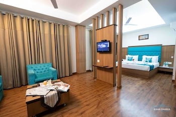 room-image