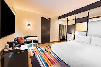 room-image