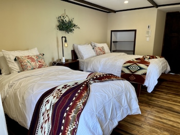 room-image