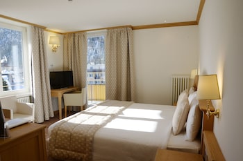 room-image