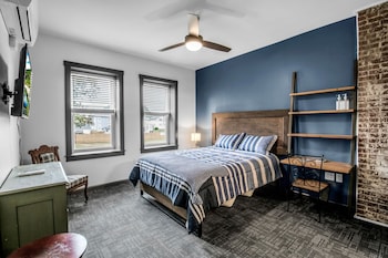 room-image
