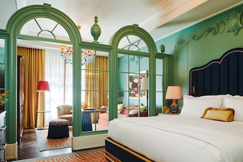 room-image