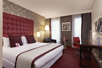 room-image