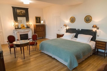 room-image