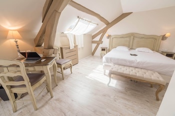 room-image