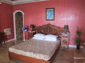 room-image