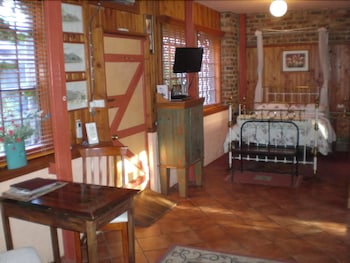 room-image