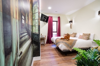 room-image