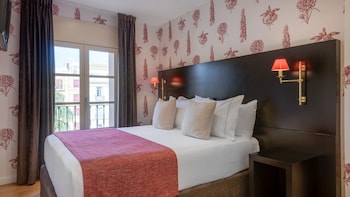 room-image