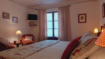 room-image