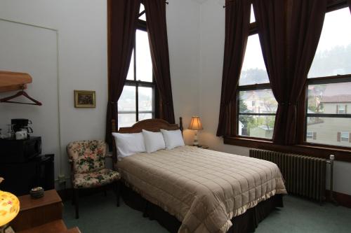 room-image