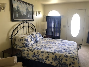room-image
