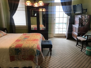 room-image