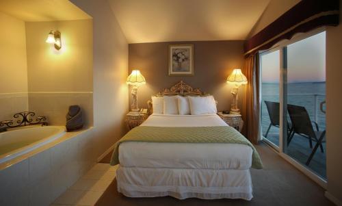 room-image