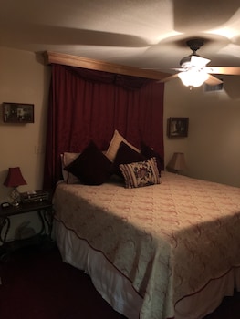 room-image