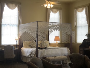room-image