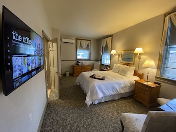room-image