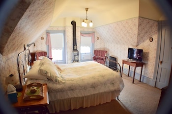 room-image