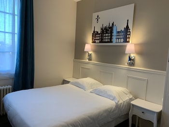 room-image