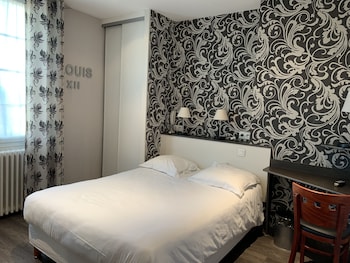 room-image