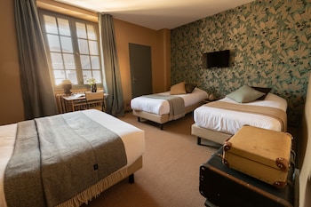 room-image