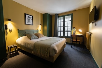 room-image
